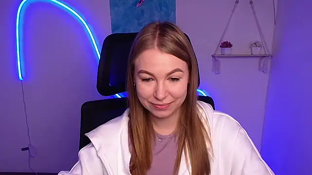 Dana flowers online show from November 4, 2025, 6:34 am