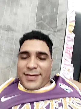 avit902 online show from April 7, 2026, 7:58 pm