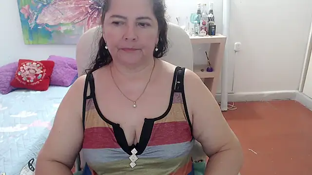 leonela 69 online show from March 14, 2026, 1:16 pm
