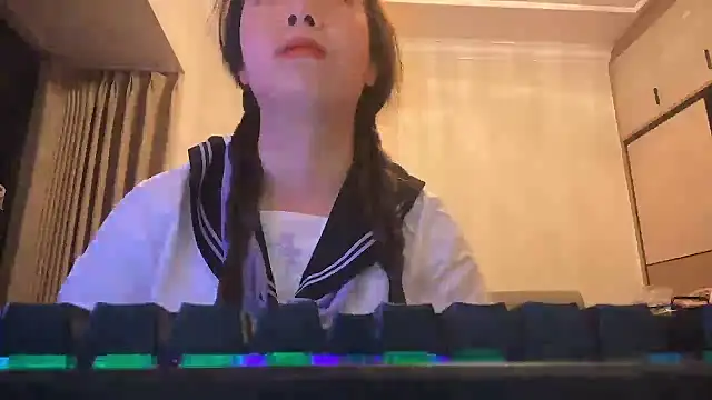 Snapshot of chenyunan chatting on February 13, 2025, 2:52 pm chenyunan online show from February 13, 2025, 2:52 pm