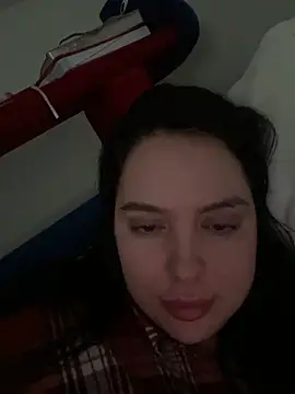 Snapshot of Cissy_Corrie chatting on February 16, 2025, 2:32 pm Cissy Corrie online show from February 16, 2025, 2:32 pm