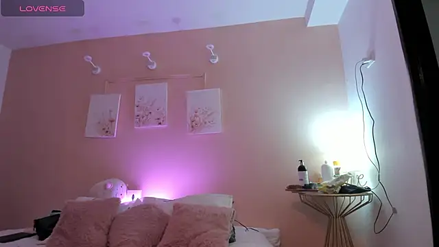 PamelaBliss online show from March 7, 2025, 10:10 pm