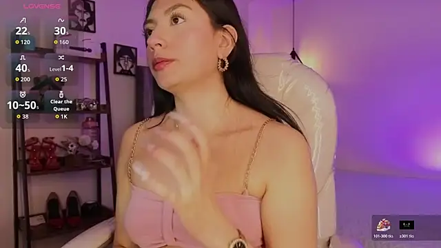 Miller Vanessa  online show from December 18, 2025, 8:48 pm