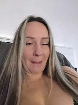 Mona Plus online show from January 6, 2026, 7:34 am