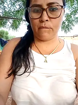 promiscuous-indecent-momm online show from March 5, 2025, 9:37 pm