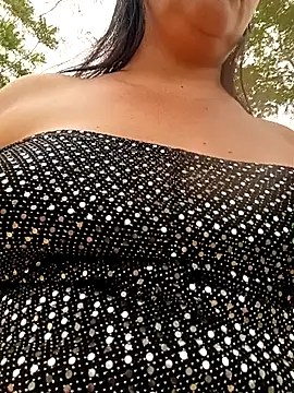 promiscuous-indecent-momm online show from March 10, 2026, 1:27 pm