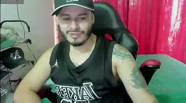 Snapshot of ragnar_lothbrok777 chatting on March 4, 2025, 9:22 pm ragnar lothbrok777 online show from March 4, 2025, 9:22 pm