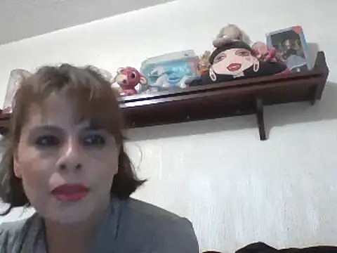 Snapshot of CattleyaLovely chatting on March 19, 2025, 6:24 am CattleyaLovely online show from March 19, 2025, 6:24 am