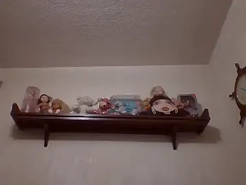 Snapshot of CattleyaLovely chatting on March 22, 2025, 8:29 am CattleyaLovely online show from March 22, 2025, 8:29 am