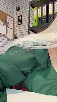 Eliaden online show from December 22, 2025, 11:51 am