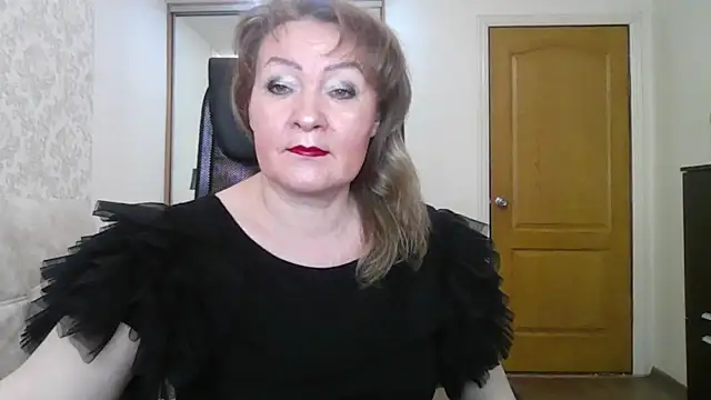 Snapshot of Victoria_secrets_ chatting on March 7, 2025, 9:51 am Victoria secrets  online show from March 7, 2025, 9:51 am