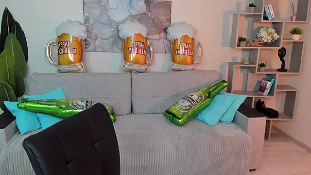 GabriellaMays online show from September 22, 2025, 5:20 am