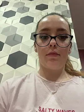 Snapshot of Pussy4564N chatting on February 12, 2025, 2:54 pm Pussy4564N online show from February 12, 2025, 2:54 pm