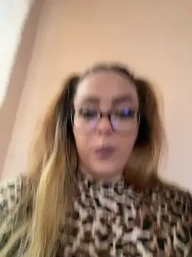 Snapshot of Pussy4564N chatting on March 15, 2025, 3:48 pm Pussy4564N online show from March 15, 2025, 3:48 pm