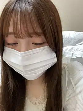 Hinano o0 online show from March 18, 2025, 11:08 am