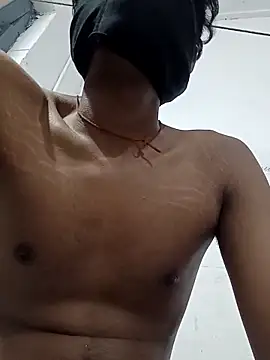 boyyouwant33 online show from March 22, 2025, 9:42 pm