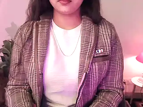 megancatluna online show from December 19, 2025, 6:09 am