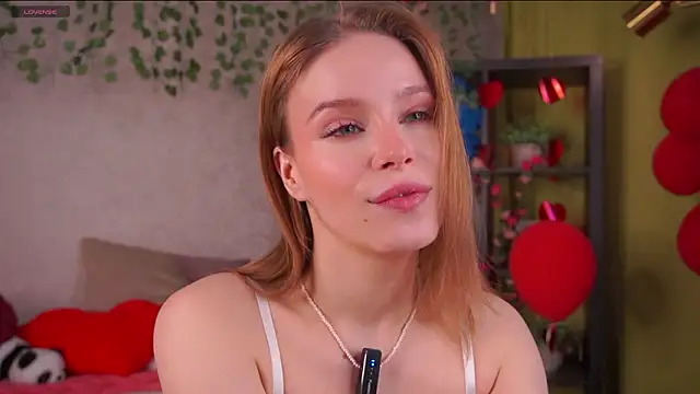 TaiteBayles online show from February 26, 2026, 1:37 am