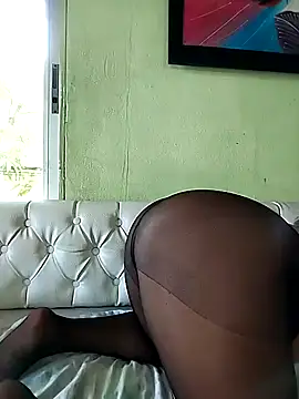 Snapshot of lilithathenea chatting on October 1, 2025, 2:23 pm lilithathenea online show from October 1, 2025, 2:23 pm