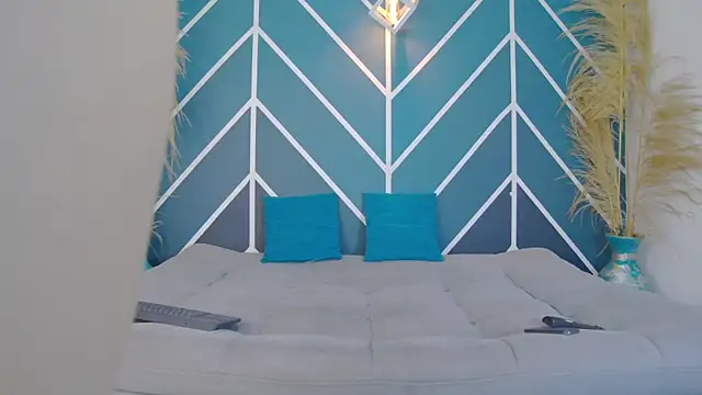 Arii moon online show from November 10, 2025, 9:03 pm