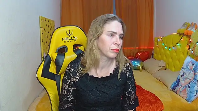 TessaDaybreak online show from March 1, 2025, 2:02 pm