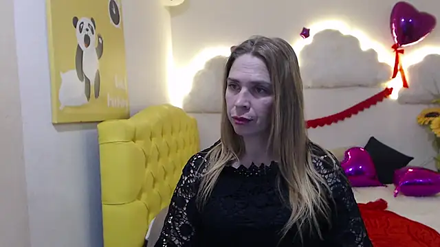 TessaDaybreak online show from March 2, 2025, 4:53 pm