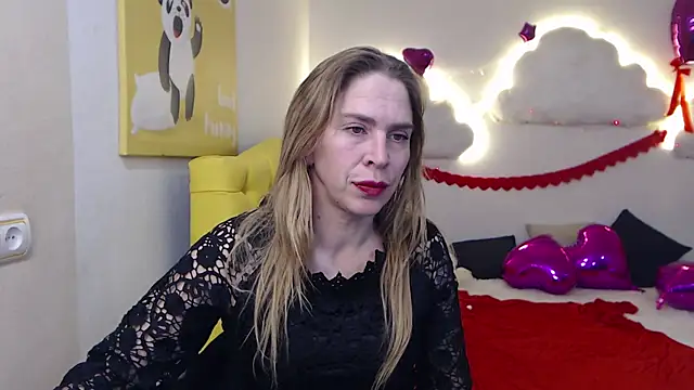 TessaDaybreak online show from March 4, 2025, 10:46 am