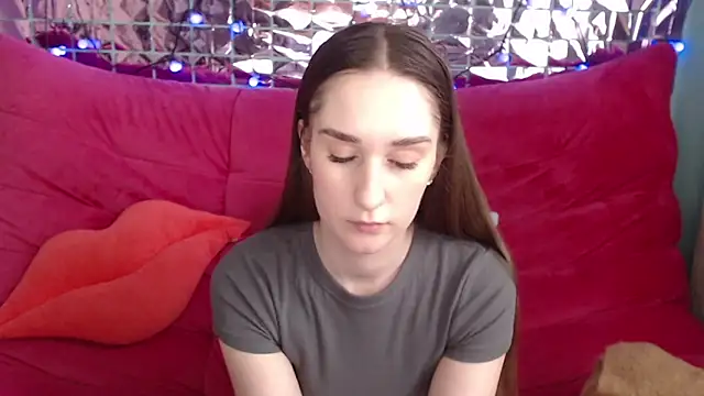 Snapshot of Margarettii chatting on March 3, 2025, 9:22 am Margarettii online show from March 3, 2025, 9:22 am