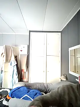 Snapshot of Teemu chatting on March 11, 2025, 3:45 pm Teemu online show from March 11, 2025, 3:45 pm