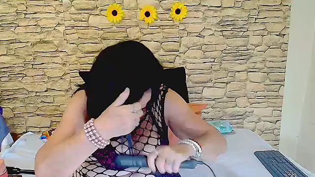 Snapshot of LuciousGrace chatting on March 23, 2026, 5:17 pm LuciousGrace online show from March 23, 2026, 5:17 pm