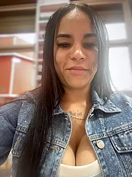 Naatalia online show from February 27, 2026, 10:21 pm