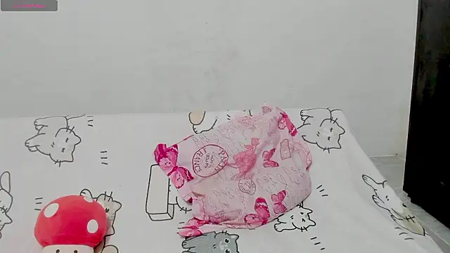 Naoko 7w7 online show from February 20, 2026, 1:02 am