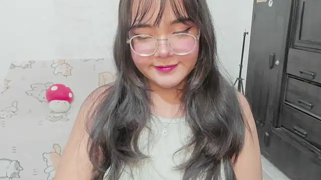 Snapshot of Naoko_7w7 chatting on June 17, 2026, 1:34 pm Naoko 7w7 online show from June 17, 2026, 1:34 pm