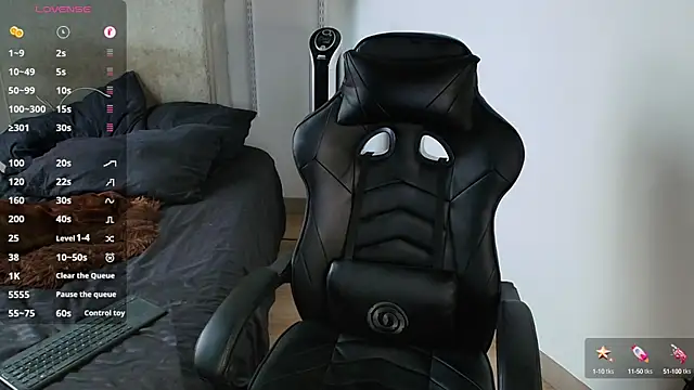 Snapshot of kevin_jef chatting on March 2, 2025, 7:34 pm kevin jef online show from March 2, 2025, 7:34 pm