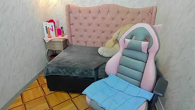 Lianngrace online show from May 31, 2026, 11:39 am