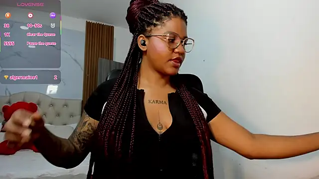 ZahraRose online show from March 8, 2026, 2:10 pm