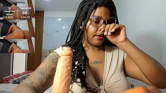 Snapshot of ZahraRose chatting on June 30, 2026, 8:43 pm ZahraRose online show from June 30, 2026, 8:43 pm