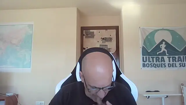 llopaco online show from April 4, 2026, 9:51 am