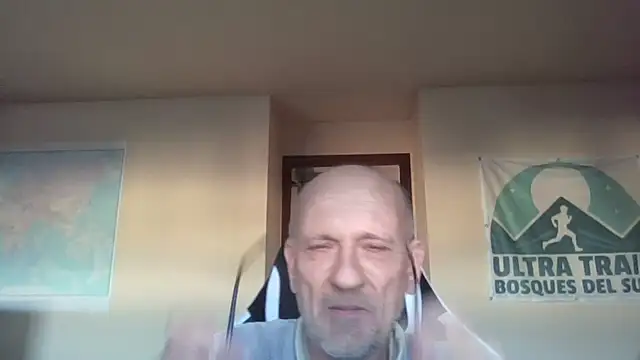 llopaco online show from April 15, 2026, 6:04 pm