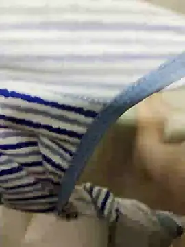 Snapshot of Loly2025 chatting on February 19, 2025, 2:44 pm Loly2025 online show from February 19, 2025, 2:44 pm