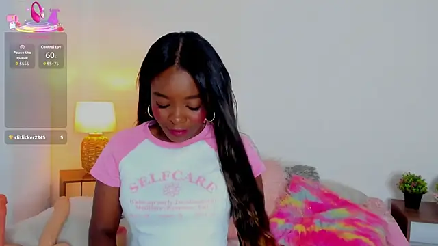 Snapshot of naomy_68 chatting on September 11, 2025, 3:17 am naomy 68 online show from September 11, 2025, 3:17 am