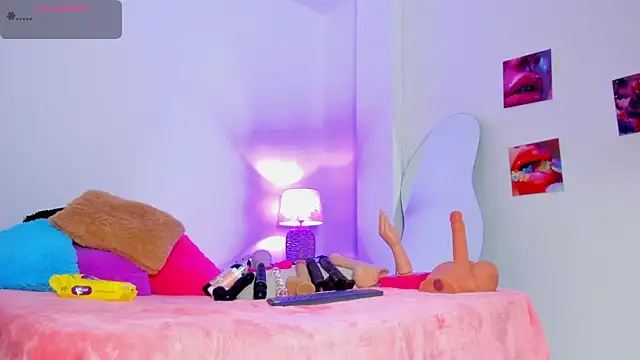 Snapshot of naomy_68 chatting on November 8, 2025, 3:07 am naomy 68 online show from November 8, 2025, 3:07 am