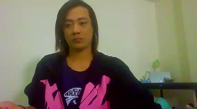 Snapshot of Queenblackx1 chatting on February 23, 2025, 12:19 am Queenblackx1 online show from February 23, 2025, 12:19 am