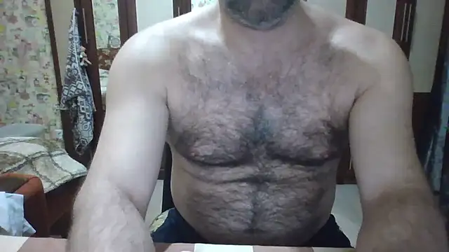 QuilyLoverx online show from February 26, 2025, 6:11 pm