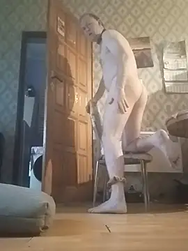 Snapshot of petermiki57 chatting on October 6, 2025, 6:11 am petermiki57 online show from October 6, 2025, 6:11 am