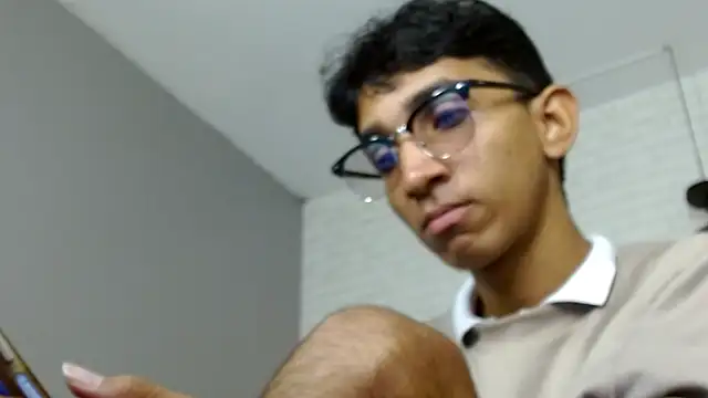 Snapshot of Martin_Linares chatting on March 1, 2025, 1:40 pm Martin Linares online show from March 1, 2025, 1:40 pm