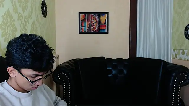 Snapshot of Martin_Linares chatting on March 15, 2025, 2:23 pm Martin Linares online show from March 15, 2025, 2:23 pm