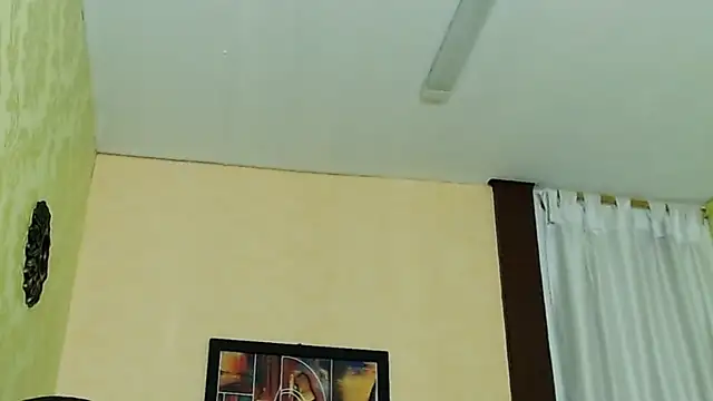 Snapshot of Martin_Linares chatting on March 18, 2025, 4:37 pm Martin Linares online show from March 18, 2025, 4:37 pm