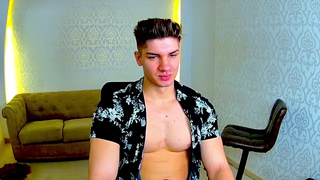 MaxKaiden online show from February 20, 2026, 6:26 am