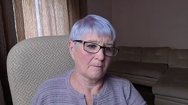 Sandra Snowflake online show from September 17, 2025, 11:23 am